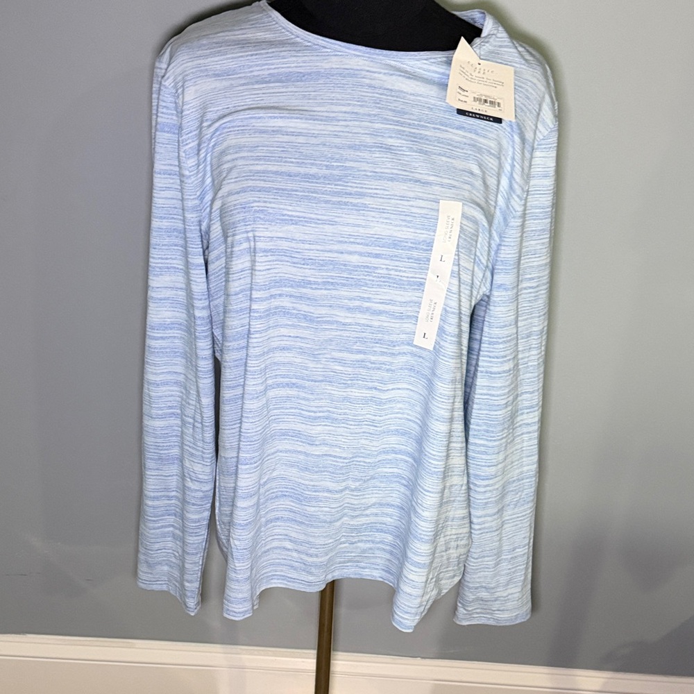 Croft & Barrow Blue Crewneck Tee